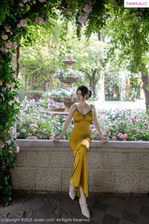 陈诗诗 诗诗 [XiuRen]高清写真图 2023.08.29 No.7302 诗诗kiki 丰腴美臀第44张图片